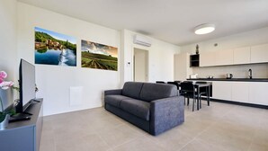 Unclassified image, 5 of 9, button - ApartmentsGarda - Garda31 Residence - B10 (Garda)