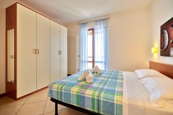 2 Schlafzimmer, Bügeleisen/Bügelbrett, WLAN, Bettwäsche