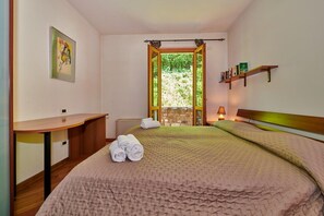 2 Schlafzimmer, Bügeleisen/Bügelbrett, WLAN, Bettwäsche