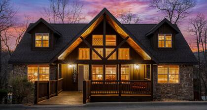 America's Cabin! 3 Pools! By Silver Dollar City!