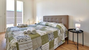 2 slaapkamers, een strijkplank/strijkijzer, wifi, beddengoed