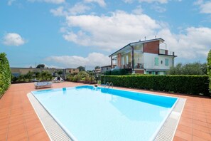 Pool - ApartmentsGarda - Rosa Chiarè (Bardolino)