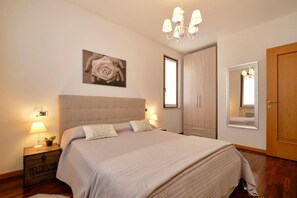 2 bedrooms, iron/ironing board, WiFi, bed sheets - ApartmentsGarda - GardaLux-Didy (Garda)