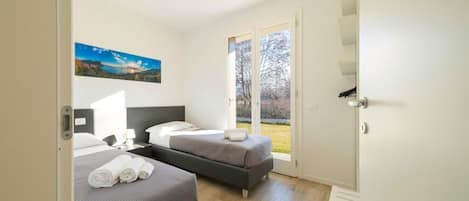 2 chambres, fer et planche à repasser, Wi-Fi, literie fournie