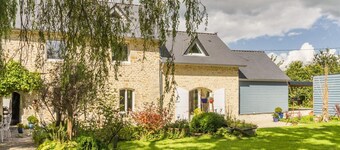 Charming house in Picauville with garden and pets allowed