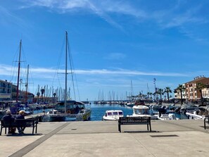 Marina/club náutico