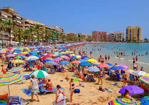 Hola Torrevieja Apartment only 3 mins from the sea