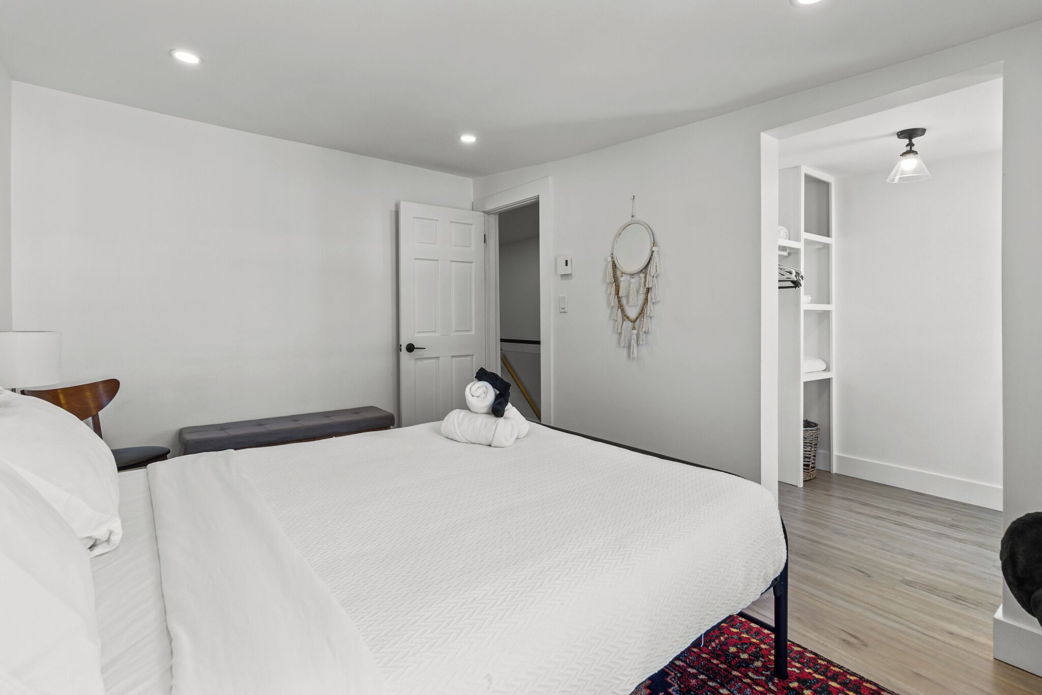 2 bedrooms, desk, iron/ironing board, free WiFi