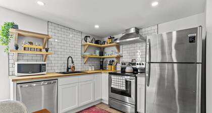 Welcome to our charming loft located at Queens Rd in the heart of St