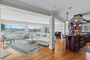 Téléviseur, bureau