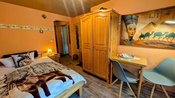 2 bedrooms, free WiFi