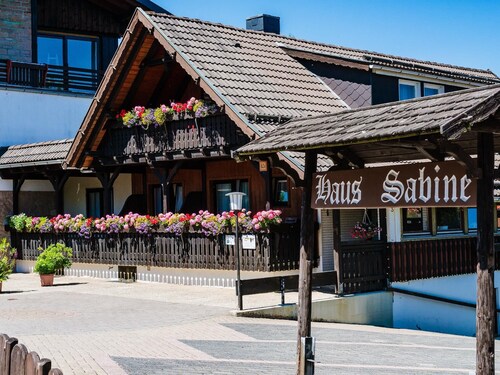 Ferienwohnung Weißer Hirsch im Haus Sabine