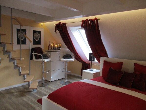 2 bedrooms, travel cot, free WiFi - Holiday Apartment Chalet Platzhirsch (Braunlage)