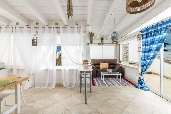 Apartment | Dining room - 3776 Suite Mamj by Barbarhouse (Porto Cesareo)