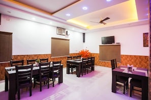 Dining - Hotel Dream Resort (Panipat)