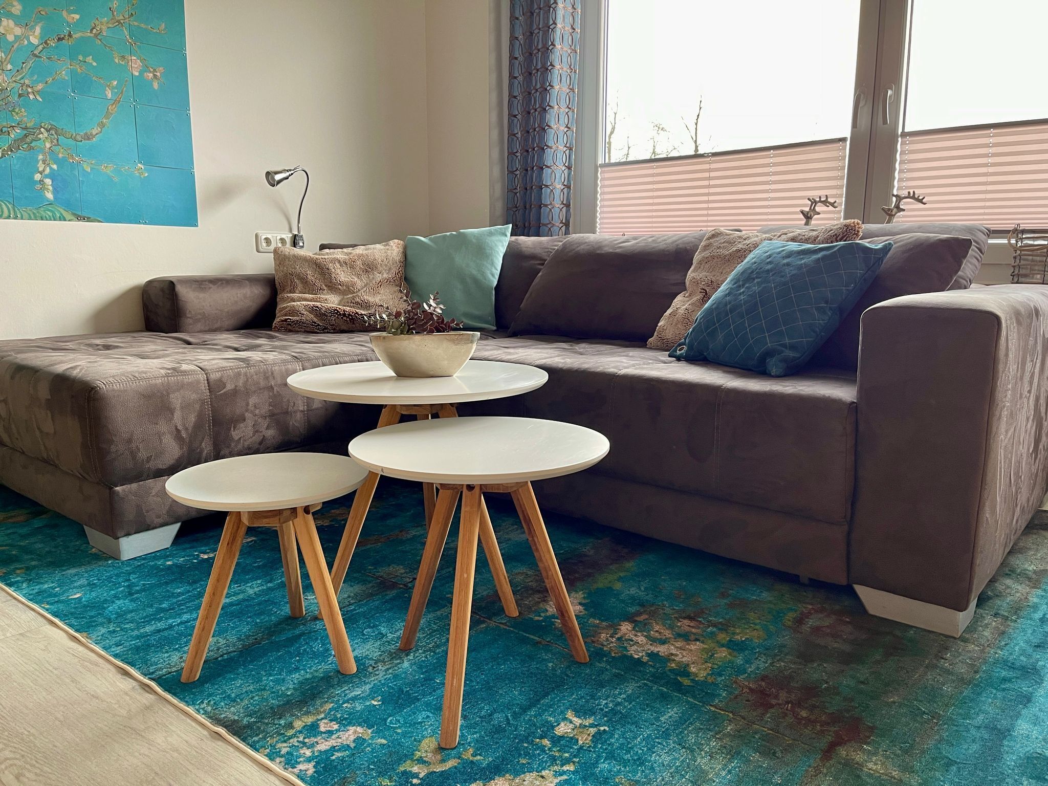 Tv, böcker och en stereo