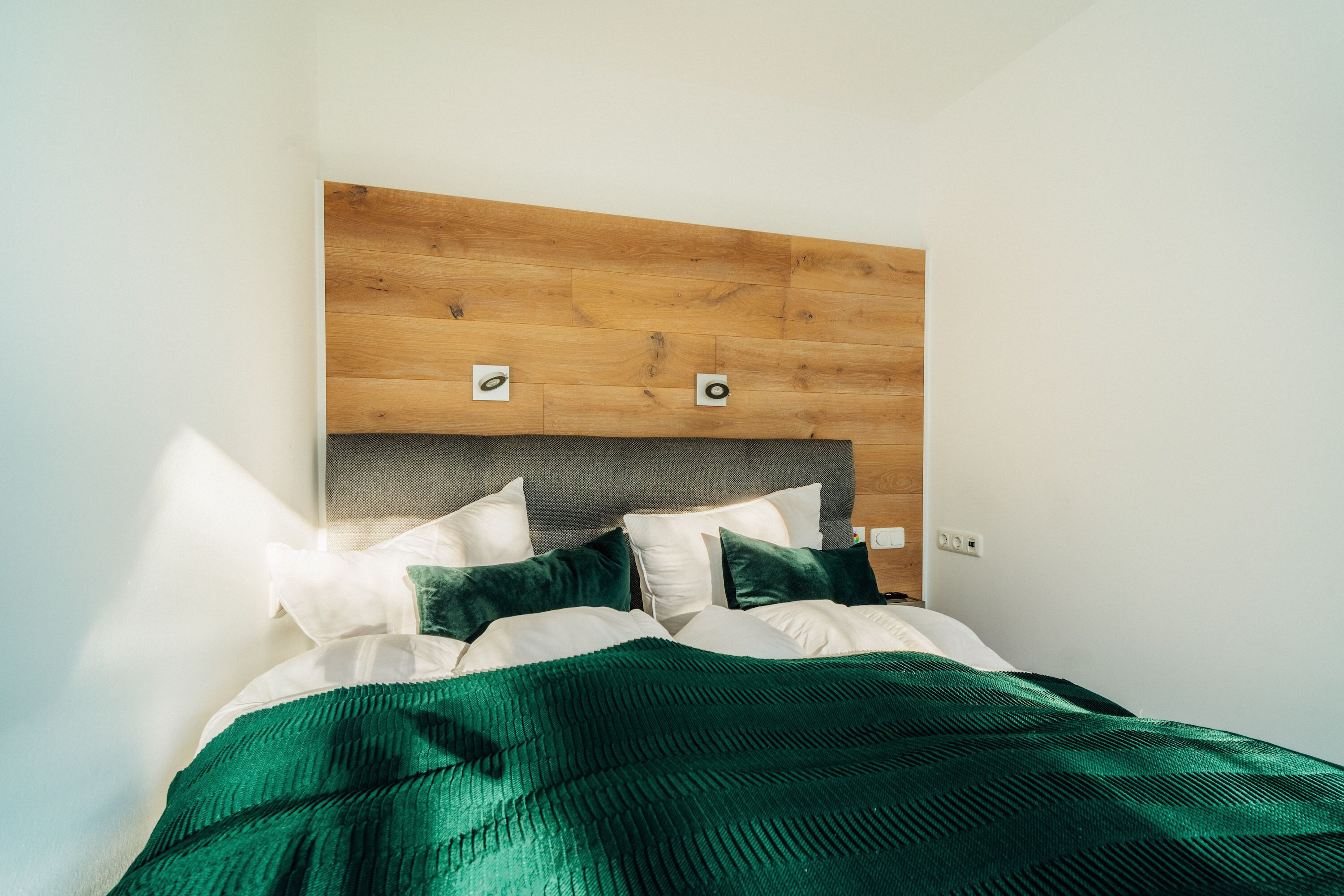 1 camera, Wi-Fi gratuito