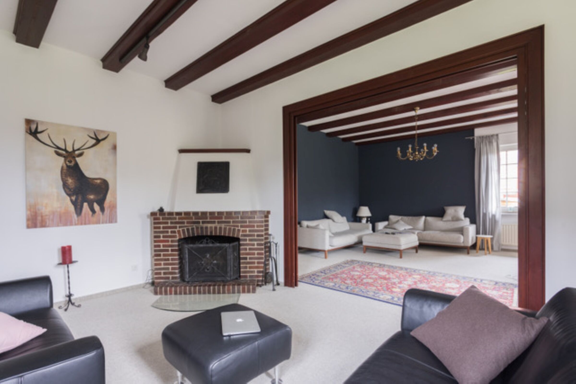 Fernseher, Kamin, DVD-Player, Stereoanlage