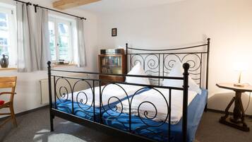 5 habitaciones, escritorio, cuna de viaje y wifi gratis