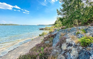 Plage à proximité, pêche sur place