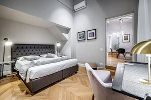 2 slaapkamers, een strijkplank/strijkijzer, wifi, beddengoed