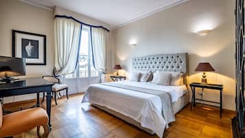 4 camere, ferro/asse da stiro, culla da viaggio, Wi-Fi gratuito