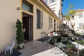 Nicht klassifiziertes Bild, 3 von 18, Schaltfläche