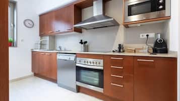 Kochgeschirr/Geschirr/Besteck