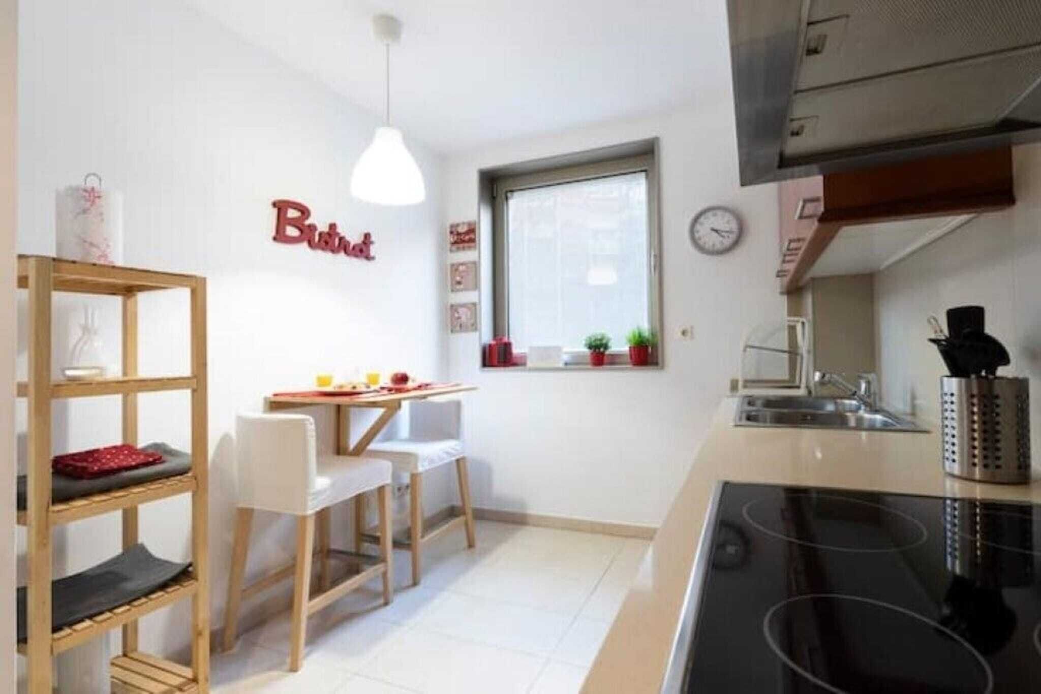 Kochgeschirr/Geschirr/Besteck