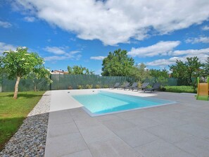 Pool - Holiday apartment with air conditioning (Štinjan)