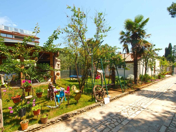 Overnatningsstedets område