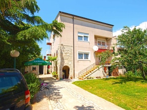 Exterior - Holiday apartment with air conditioning (Medulin)
