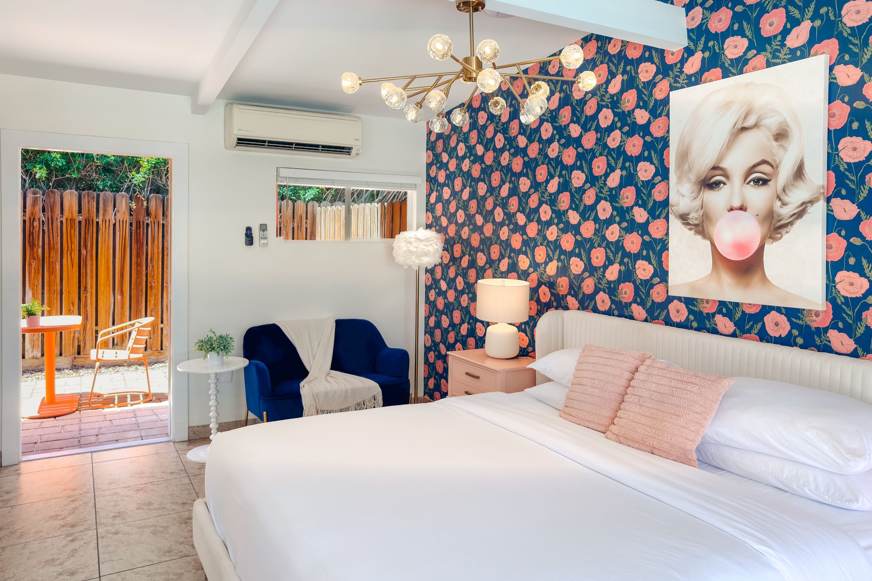 1 bedroom, iron/ironing board, WiFi (free), bed sheets