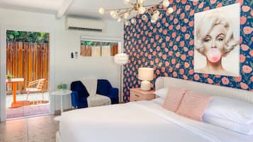 1 bedroom, iron/ironing board, WiFi (free), bed sheets