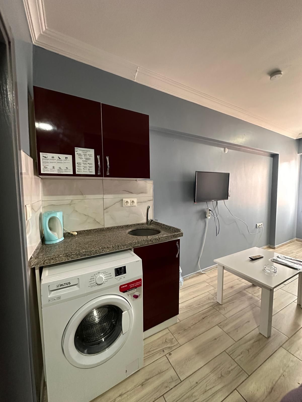 Suite – standard | Eget kjøkken | Kjøleskap, kokeplater, kjøkkenutstyr og rengjøringsutstyr