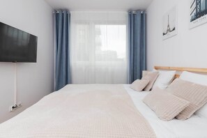 1 chambre, fer et planche à repasser, Wi-Fi, draps fournis