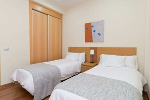 2 habitaciones y ropa de cama 