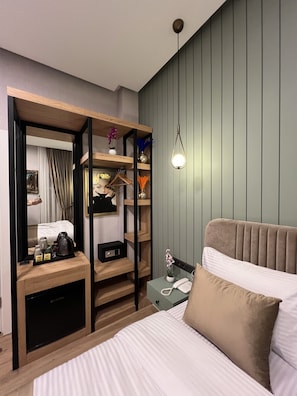 Phòng 3 dành cho gia đình, quang cảnh thành phố | Bộ đồ giường cao cấp, chăn bông, nệm cao su hoạt tính (memory foam)