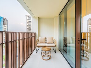 Deluxe Apartment | Balcony - Zen Oasis1BR Splendid Creek Side Retreat (Dubai)