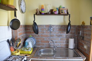 Private kitchen - 2 Bedroom Apartment in Torvaianica (Torvaianica)