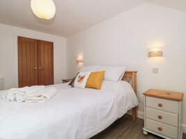 3 habitaciones, decoración personalizada y muebles diferentes