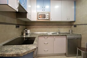 Private kitchen - Madrid - Apartamento 2D (Madrid)
