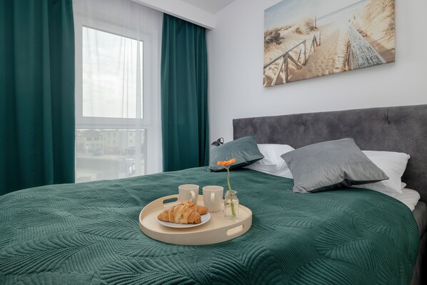 Appartamento, 1 camera da letto, balcone, lato spiaggia | 1 camera, con stile personalizzato, con arredamento individuale