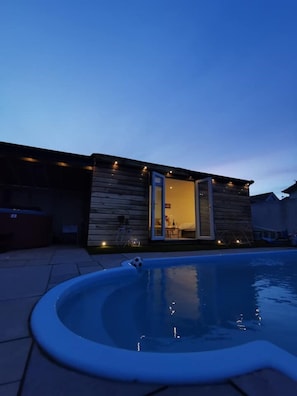 Outdoor pool, a heated pool