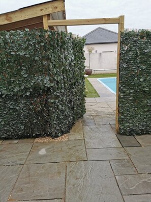 Property grounds - Private Pool, Hot Tub, Luxury Cabana Poole Dorset. (Poole)