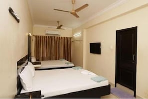 FAMILY TWIN BEDDED AC | Bed sheets