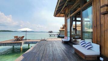 Over Water Villa | Vue sur la plage/lâocĂ©an