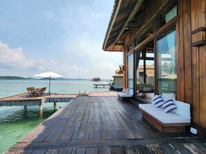 Over Water Villa | Vista a la playa o el mar