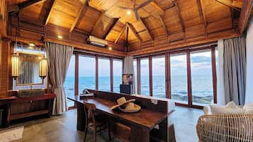 Sunset Studio | 1 makuuhuone, tallelokero huoneessa, pimennysverhot, äänieristys