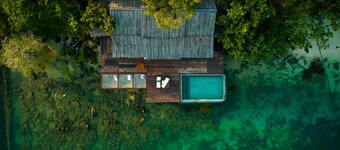 Full Moon Private Island